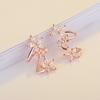 Estilo Doce e Fresco Cao Shi Brinco de Clipe Curvo Feminino Flor Zircônia Fashion Versátil Novos Brincos Femininos Elegantes