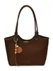 Venta al por mayor de bolsos tote casuales retro nuevos y elegantes de gran capacidad para mujer, perfectos para el trabajo y los desplazamientos, bolsos de hombro versátiles que se pueden llevar bajo el brazo