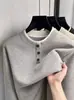 Sudadera de hombre con cuello redondo, estilo falso dos piezas, nuevo estilo otoño e invierno, forro polar y engrosada, manga larga con botones, corte holgado para hombres de mediana edad