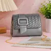 Bolsa de Hombro Estilo Xiaoxiangfeng 2025 Verano Nuevo Estilo Versión con Hebilla de Cierre de Moda
