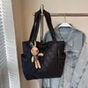 Bolsa Bordada Rig Tendência Feminina Inverno 2024 Nova Bolsa Tote de Grande Capacidade Bolsa de Ombro para Estudantes