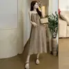 Conjunto de Moda Primavera 2026 para Mujeres Embarazadas Estilo Coreano Moderno y Elegante Cardigan Femenino + Vestido de Tirantes