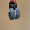 Brincos Azuis de Veludo Hong Kong Estilo Retrô em Forma de C para Mulheres Brincos Azuis Design de Nicho Brincos de Alta Qualidade Brincos