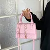 Bolso de Mano Cuadrado Pequeño de Moda con Borla, Carta Transfronteriza, Simple, Nuevo Estilo 2026, de Alto Valor, para Viajes Diarios, Bandolera