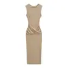 Estilo puro e sedutor, decote redondo, design sem mangas, acinturado, que molda o quadril e com detalhe cruzado, este vestido de outono é um vestido maxi que valoriza a silhueta, com fenda nas costas para um look sexy.