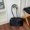 Bolsa de lona simples de grande capacidade para mulheres, novo modelo 2026, leve e versátil, adequada para o dia a dia, bolsa de ombro casual, bolsa de mão tote