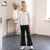 Pantalones acampanados casuales de otoño para niñas, nuevo estilo 2026, modernos, corte holgado, adelgazantes, pantalones casuales con adornos de concha para niños mayores