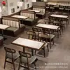 Sofá modular en forma de arco semicircular personalizado y combinación de mesa y silla de losa de baldosas cerámicas para un restaurante de cocina de Hunan hecho a medida, local de hot pot y barbacoa