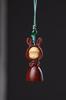 Colgante de cadena para teléfono móvil con diseño de monstruo de sándalo rojo indonesio, tallado en madera de Altman, llavero creativo, adorno decorativo para bolso.