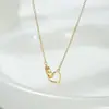 Collar de Cadena para Clavícula con Corazones Entrelazados 2026 para Mujer, Cadena de Cuello Versátil y Elegante, Joyería de Nicho de Lujo Ligero Estilo Ins