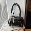 Moda Nicho Óleo Cera Couro Comutador Almofada Bolsa Feminina 2025 Primavera Nova Chegada Grande Capacidade Único Ombro Bolsa Axila