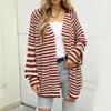 Otoño 2026 Estilo Europeo y Americano Moda Callejera Suéter Holgado de Cuello Alto Regular para Mujer Jersey de Punto con Botones