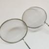 Tienda de dos yuanes 12 cm malla grande de acero inoxidable para escurrir aceite, escurridor de línea, utensilios de cocina, suministro de productos básicos pequeños de 2 yuanes al por mayor