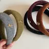 Diadema de estilo coreano de ala ancha para mujer con detalles dorados, Diadema de corona alta para uso diario, Versátil para salir