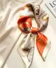 70 Bufandas de Seda con un Toque de Lujo, Moda Coreana Versátil Profesional Bufandas Pequeñas de Seda Imitación, Bufandas de Seda Estampadas Retro para Mujeres