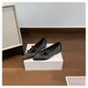 Nuevos Zapatos de Ballet Mary Jane con Punta Puntiaguda y Lazo de Satén Estilo Francés para Mujeres Menudas, Colección Primavera y Otoño 2026