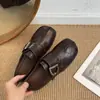 Mocassins Femininos Estilo Old Money Retrô Chegada Nova Outono Bico Dividido Sapatos Casco de Porco Estilo Britânico Fundo Plano Bico Redondo Sapatos Pequenos de Couro