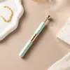 [Original] Ayuda Portátil de Doble Cabezal para Ponerse Pulseras, Aretes de Aspecto Elegante, Pulseras de Perlas, Artefacto para Ponerse Joyas