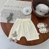 Conjunto de Verano para Niños: Conjunto de Dos Piezas para Bebé: Camiseta Estampada de Manga Corta Bordada a Rayas y Shorts 3D de Pingüino