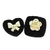 Botón de rombo metálico flocado al por mayor para abrigo de tweed de mujer, botón cuadrado de camelia, botón de lazo en forma de corazón
