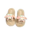 En Stock Entrega Rápida Otoño e Invierno Nuevas Pantuflas de Felpa Moda Coreana Chanclas Planas de Deslizamiento Tendencia Versátil Felpa