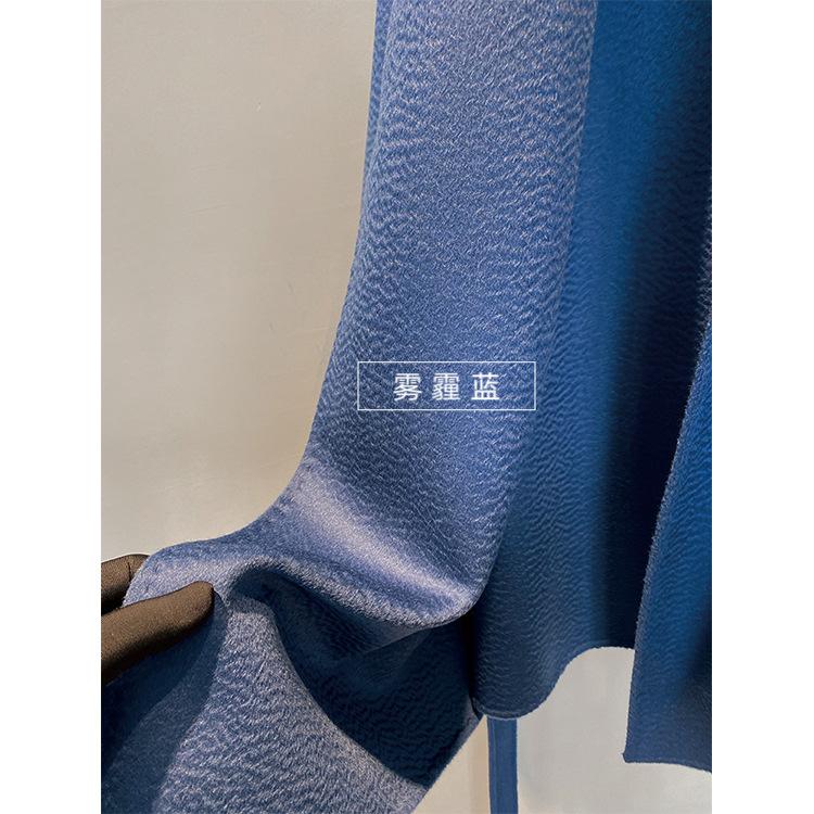 蓝色.jpg