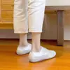 Zapatos Casuales de Satén de Seda de Hong Kong de Nicho Blancos para Mujer, Transpirables de Primavera, Suela Blanda Española, Zapatos de Lona Slip-on Versátiles