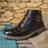 Botas de couro masculinas transfronteiriças Botas Martin Botas masculinas plus size Zíper Botas curtas Sapatos masculinos Outono e inverno Sapatos de cano alto Botas de trabalho do deserto
