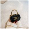 2025 Nueva Bolsa de Labiales Transfronteriza Mini Bolsa Estilo Pequeño Fragante Bolso Cruzado Pequeño Bolso Decorativo con Cadena de Perlas Bolsa para Niños
