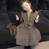Vestido Feminino 26 Outono/Inverno Novo Estilo Infantil Estilo Coreano Solto Gola Lapela Casaco de Lã Feminino Elegante Quente Roupa de Fora