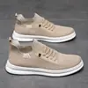 Sapatos Masculinos Slip-On com Solado Macio e Malha, Sapatos com Painel Fly-Knit, Sapatos Esportivos Masculinos Respiráveis, Sapatos de Verão Confortáveis com Solado Plano