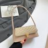 2025 Nuevo Bolso de Mano Personalizado Estilo Coreano de Verano Bolso de Axila Textura Simple Estilo Coreano Es un Bolso de Hombro Moderno y Hermoso