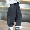 Pantalones para Niños Otoño 2026 Nuevo Estilo Coreano de Moda Pantalones de Pierna Torcida para Niños Primavera y Otoño Pantalones Casuales Guapos para Niños Pequeños