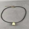 Moda Francesa Retro Cadena para Clavícula Estilo Minimalista Colgante Irregular de Piedra Ovalada Tridimensional Gargantilla de Lujo