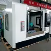 Centro de Fresamento e Torneamento CNC Centro de Usinagem Vertical Vmc840 Fresadora CNC Centro de Usinagem de Alta Precisão Router Computadorizado