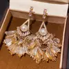 Pendientes Redondos Plegados con Borlas Tachonados de Pedrería Estilo Retro Europeo y Americano, de Moda y Versátiles, con un Toque de Lujo Ligero y de Alta Gama