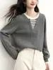 Suéter Pulóver de Punto Casual y Relajado Otoño/Invierno 2026 con Falso Dos Piezas de Retazos Rayados Gris para Mujer Tendencia