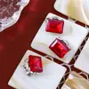 Arte de Uñas Rojo Ancla con Pedrería Producto Terminado Año Nuevo Rojo Súper Brillante Forma de Hacha Grande Grueso Ovalado Corazón Torcido Decoraciones de Uñas con Pedrería