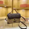 Bolsa Quadrada Pequena Transfronteiriça para Mulheres 2026 Nova Moda Vermelho Rosa Bolsa de Mão High-End Estilosa Bolsa de Ombro Único Transversal Tendência