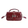Bolso Pequeño Cuadrado de Cuero Aceitado con Cera de Moda Retro para el Hombro para Mujer 2025 Nuevo Estilo Elegante Versátil para Viajar Cruzado al Hombro