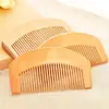 Peine creativo de madera de durazno natural, peine antiestático para alisar el cabello, cuidado y protección del cabello, no raya el cuero cabelludo, portátil para uso en casa, venta al por mayor