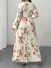 Comercio exterior transfronterizo europeo y americano talla grande otoño 2026 nuevo elegante vestido de longitud media con estampado floral y cuello en V