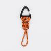 Cuerda de paracaídas de siete núcleos tejida a mano Llavero para coche Hebilla triangular colgante Mochila Cordón rápido Anti-caída Llavero de nailon