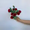 Ramo Artificial de Rosa de Eucalipto Decoración de Boda para el Hogar Flor de Plástico Flor Artificial Decoración 10 Rosas Pequeñas