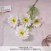 Ramo falso de simulación de color blanco terminado con flores de seda artificial para boda, fila de flores de plástico, arreglo de boda de alta calidad