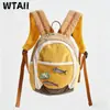 2026 Nuevo Modelo Mochila Pequeña Deportiva Casual para Commuter con Bloques de Color y Bordado de Pez para Estudiantes de Primaria y Secundaria