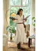 Falda Solighter Estilo Retro Francés Blanca de Cintura Alta Corte A para Mujer Primavera 2026 Nueva Falda Paraguas Adelgazante Falda Larga