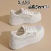 Tênis Esportivo de Malha Respirável para o Verão com Cadarço Couro Genuíno Sapatos Brancos Sapatos Femininos Sola Grossa Sapatos Casuais Versátil Confortável