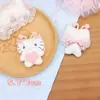 Nueva Serie de Ángeles Navideños Kt Muñeco de Peluche Accesorios para el Cabello Alas Rosas Bufanda Muñeco de Nieve Gato Ropa