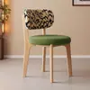 Silla moderna minimalista nórdica para el hogar de madera maciza, silla de diseñador italiano de lujo ligero con respaldo, silla de comedor para apartamentos pequeños